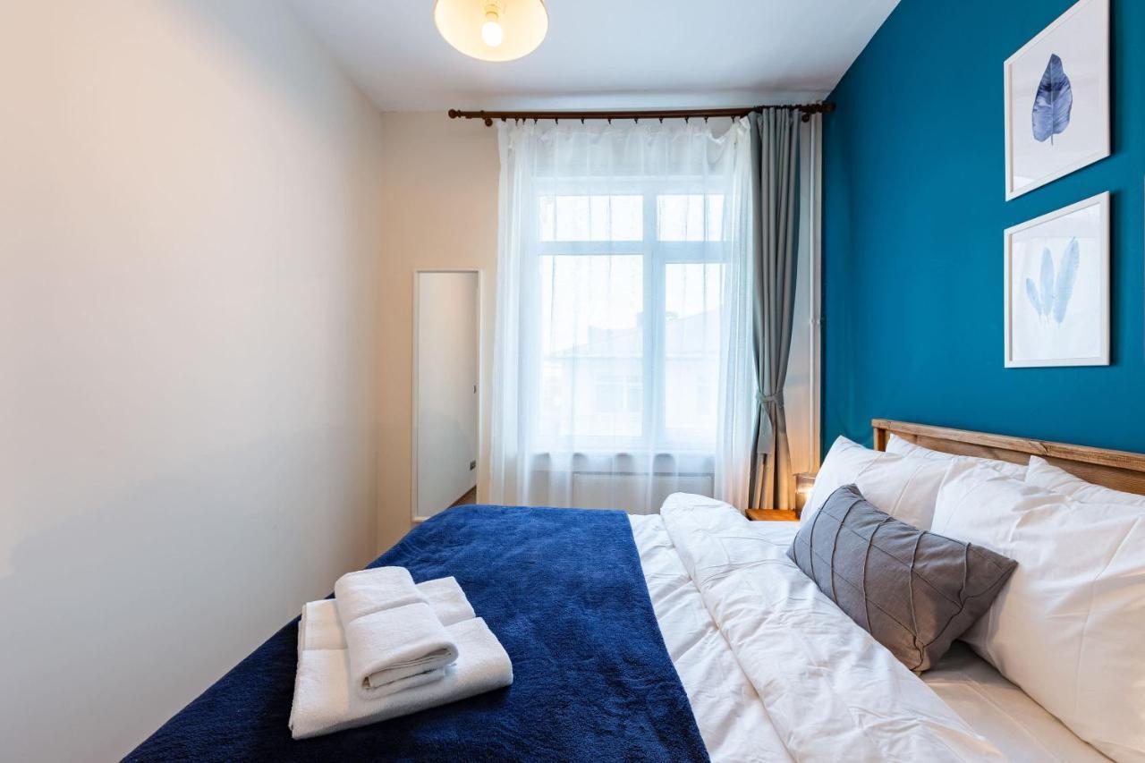 Flat With Excellent Location In Tesvikiye, Sisli Apartamento Istambul Exterior foto