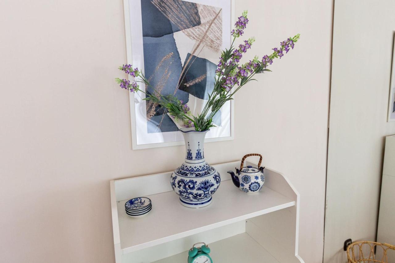 Flat With Excellent Location In Tesvikiye, Sisli Apartamento Istambul Exterior foto